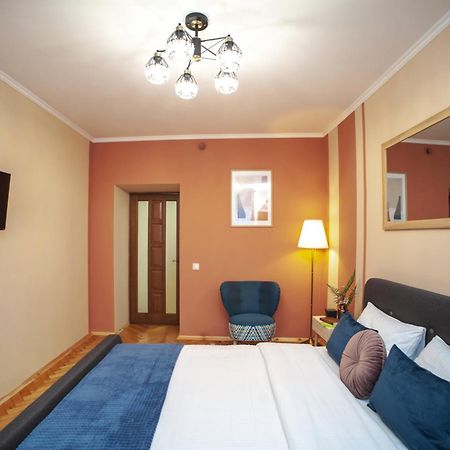 Romantic Suite, 3Mins To Rynok Square Lviv Exterior photo