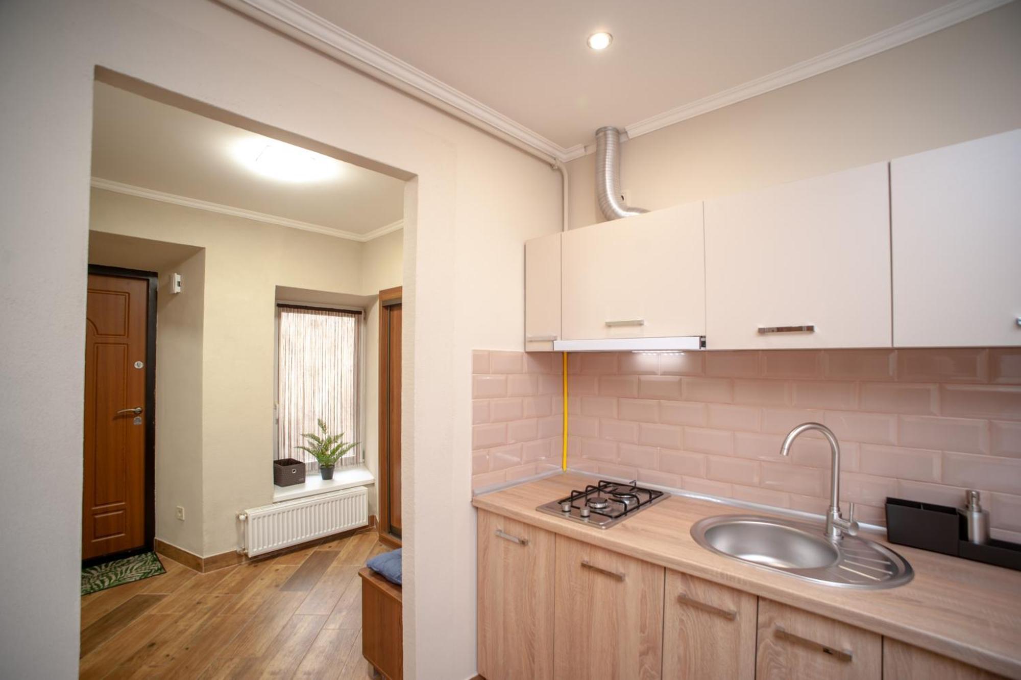 Romantic Suite, 3Mins To Rynok Square Lviv Exterior photo